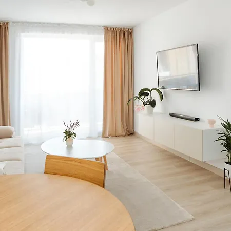 Urban Retreat Carpatilor Apartment